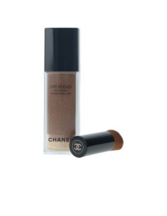Liquid Make Up Base Les Beiges Eau de Teint Chanel 2