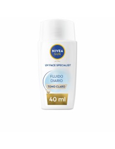 Facial Sun Cream Nivea SUN FACIAL Light Tone Spf 50 40 ml
