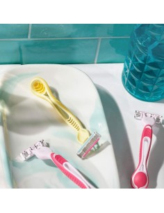 Disposable Razor Gillette Dragonfruit 3 Units 2