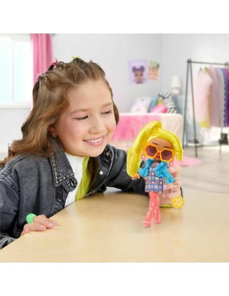Baby doll LOL Surprise! Tweens