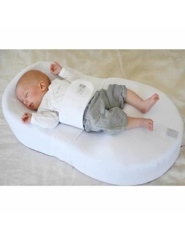 Cushion RED CASTLE White