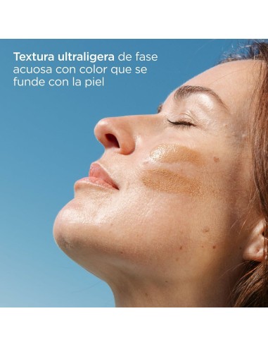 Sun Protection with Colour Isdin Fusion Water Magic Repair Spf 50 50 ml