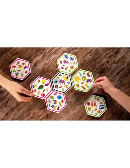 Board game Dobble Connect (FR)