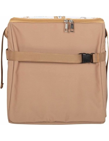 Raiser Tineo Brown