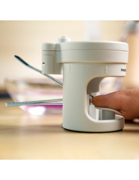 Nail Clippers with LED Light, Magnifying Glass and File Clail InnovaGoods