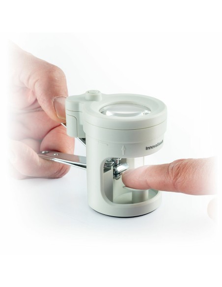 Nail Clippers with LED Light, Magnifying Glass and File Clail InnovaGoods