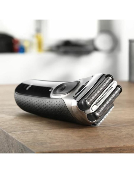 Shaver Braun Series 3 3000S