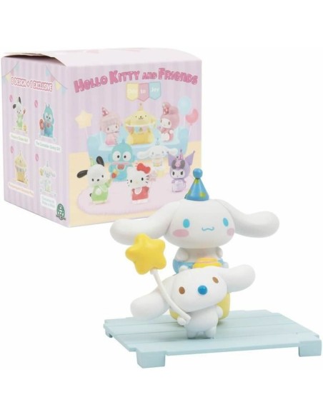 Action Figure Hello Kitty 36
