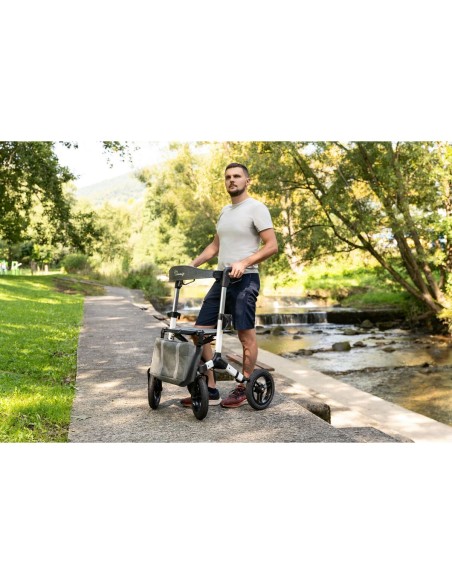 Wheeled walking frame Timago RANGER SILVER