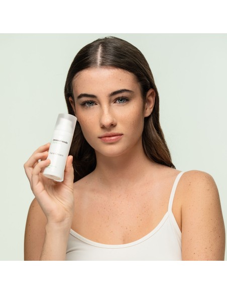 Hydrating Facial Cream CBD Zencare InnovaGoods 50 ml