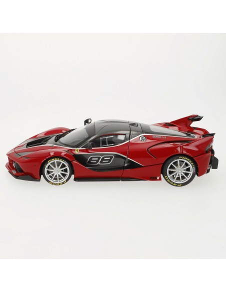 Car Bburago Ferrari FXX K 88 1:18