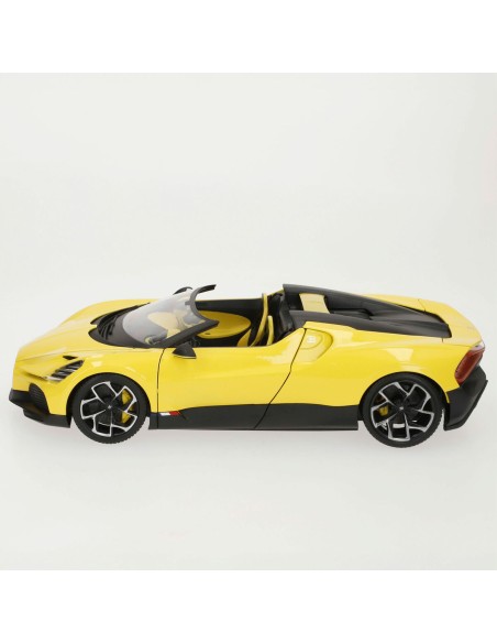 Car Bburago GT Bugatti Mistral 1:18