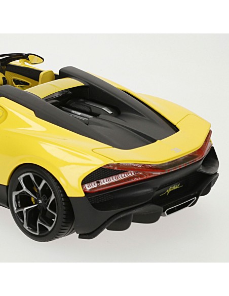 Car Bburago GT Bugatti Mistral 1:18