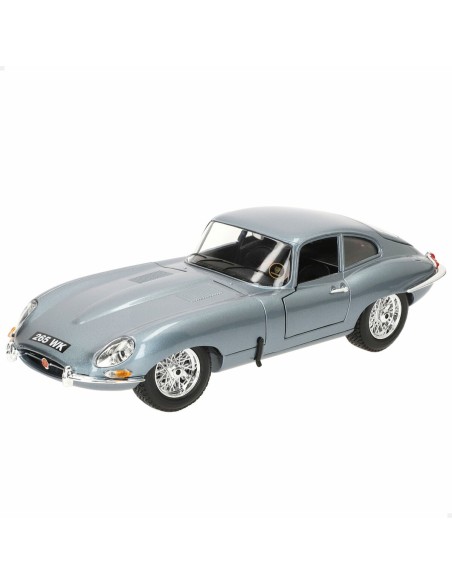 Car Bburago GT-Jaguar "E" Coupe (1961) 1:18