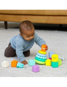 Fluffy toy Infantino 2